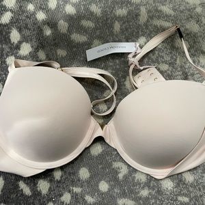 Victoria’s Secret freedom cloud padded bra
